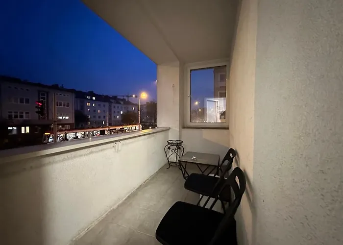 Mmrent Pussycat 民宿